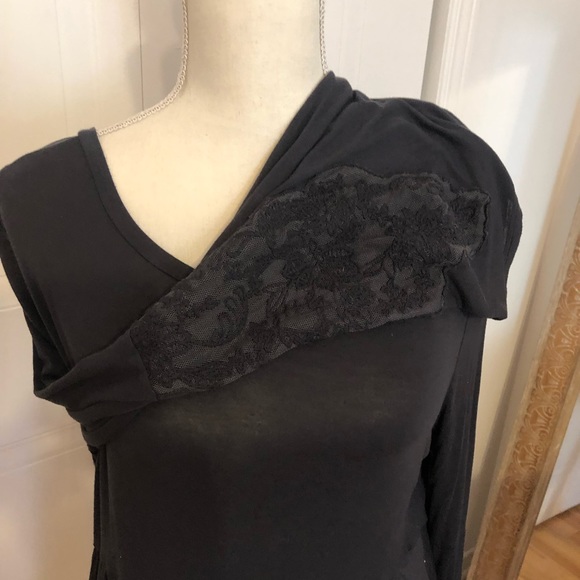 Top - Picture 2 of 4